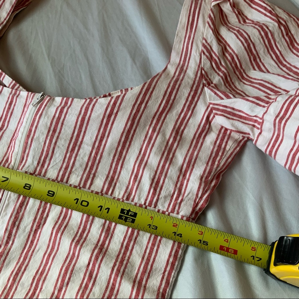 Stone Cold Fox Striped Sweet Heart Crop Top - Picture 10 of 13